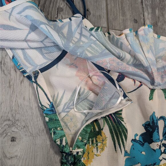 Flying Tomato, Strappy Cold Shoulder Ruffle Pants Romper, Tropical Print, Sz S - Picture 6 of 9